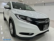 Honda Vezel 1.5X Auto 2015 White Pushstart Revcam